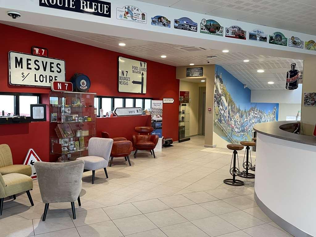 Brit Hotel Montargis Mormant-sur-Vernisson Interieur foto