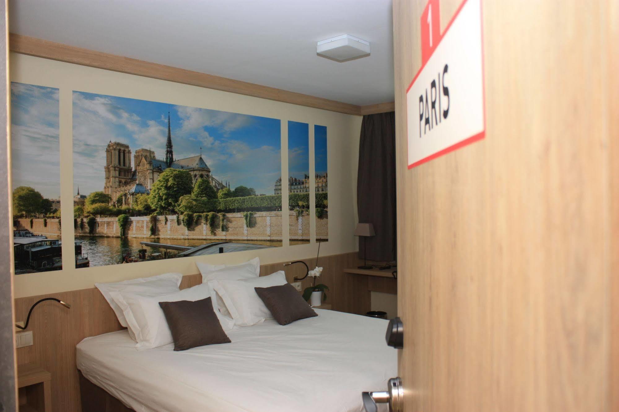 Brit Hotel Montargis Mormant-sur-Vernisson Buitenkant foto